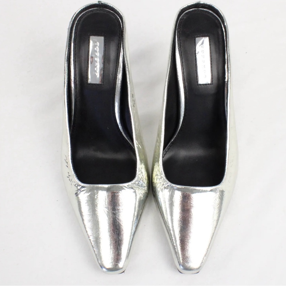 Top Shop Metallic Silver Pumps - US 6